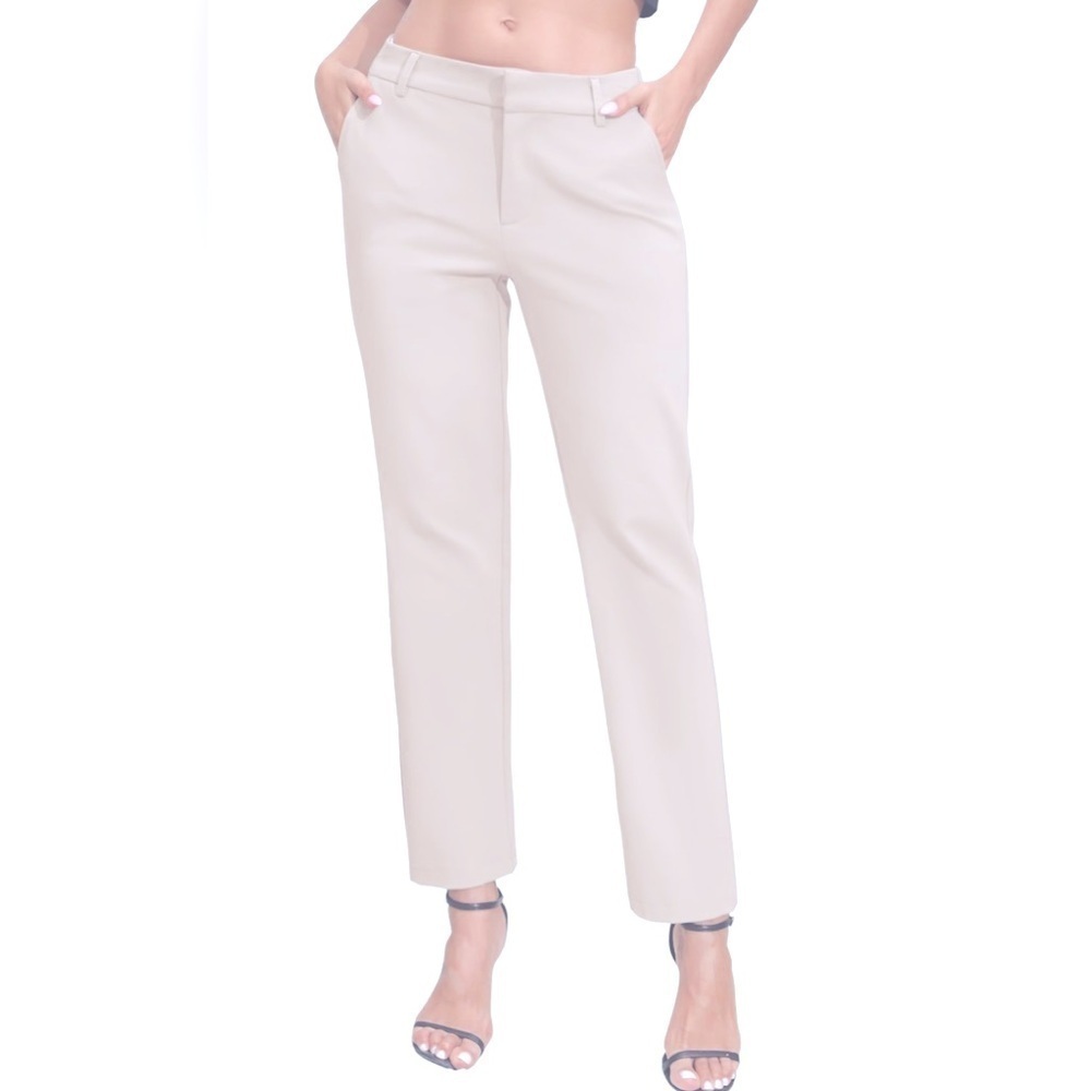 NWT- Classic Work Business Pants 
Women’s Cream Dress Pants
Size 10